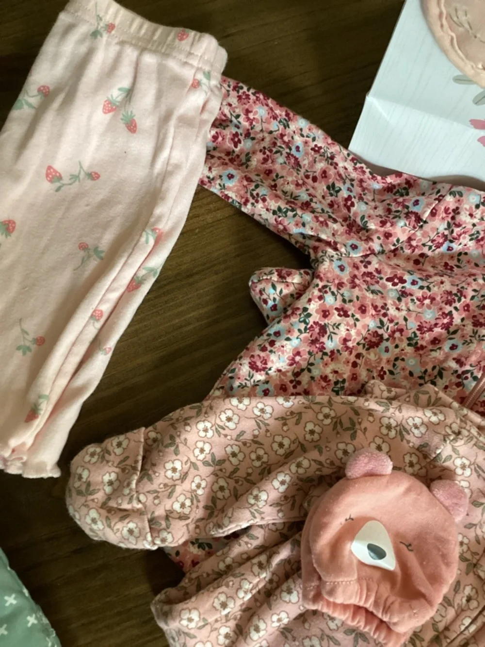 Baby girl 0-3 gift bundle/lot clothes and assortments - Picture 6 of 6
